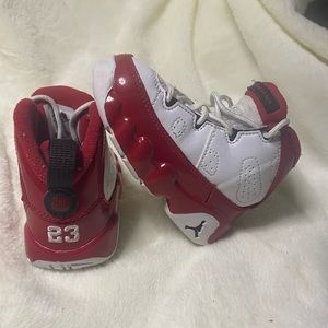 Jordan retro 9s